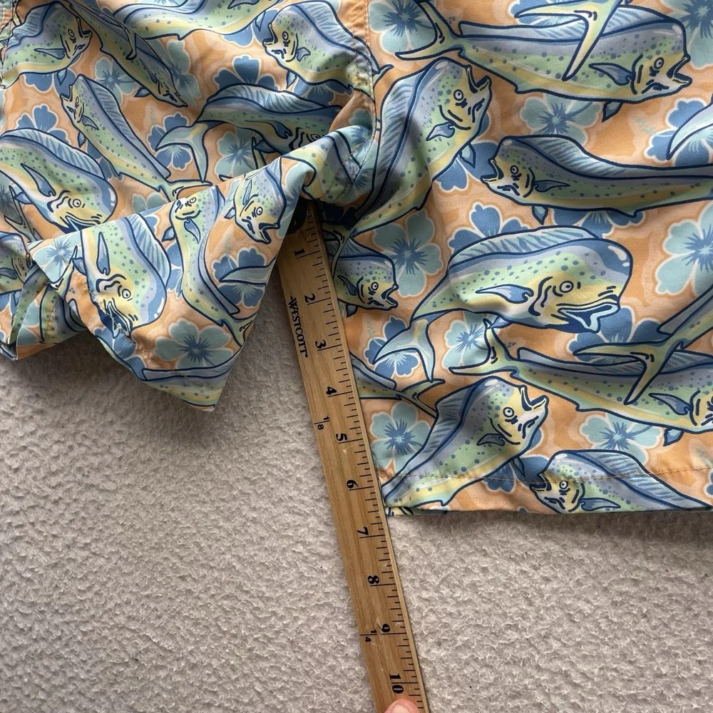 Vineyard Vines all items